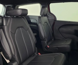 Chrysler Pacifica Select FWD 2026