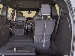 Chrysler Pacifica Select FWD 2026