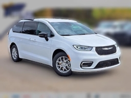 Chrysler Pacifica Select FWD 2026