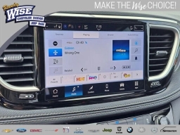 Chrysler Pacifica Select FWD 2026