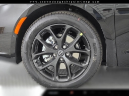 Chrysler Pacifica Select FWD 2026