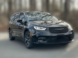 Chrysler Pacifica Select FWD 2026