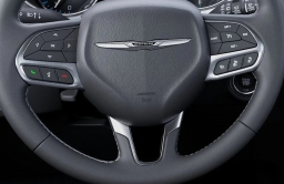 Chrysler Voyager LX FWD 2026