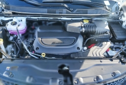 Chrysler Voyager LX FWD 2026