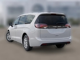 Chrysler Voyager LX FWD 2026