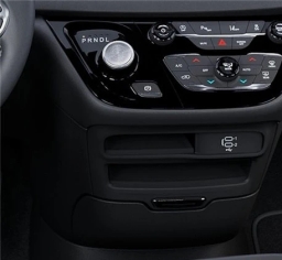 Chrysler Voyager LX FWD 2026