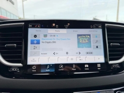 Chrysler Voyager LX FWD 2026