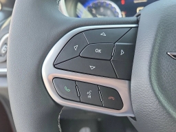 Chrysler Voyager LX FWD 2026