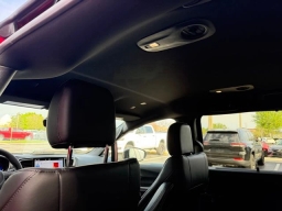 Chrysler Voyager LX FWD 2026