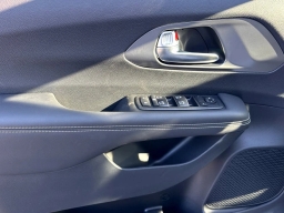 Chrysler Voyager LX FWD 2026