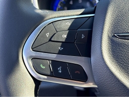 Chrysler Voyager LX FWD 2026