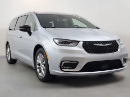 Chrysler Pacifica Limited FWD 2026