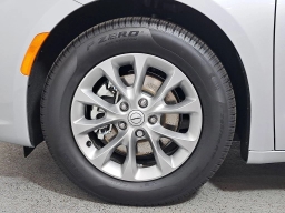 Chrysler Pacifica Limited FWD 2026