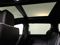 Chrysler Pacifica Limited FWD 2026