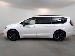 Chrysler Pacifica Limited FWD 2026