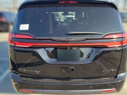 Chrysler Pacifica Limited FWD 2026