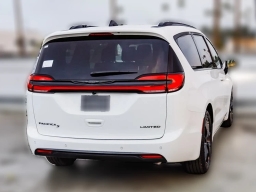 Chrysler Pacifica Limited FWD 2026