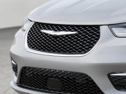 Chrysler Pacifica Limited FWD 2026