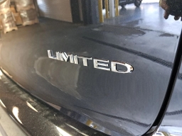 Chrysler Pacifica Limited FWD 2026