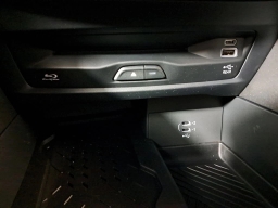 Chrysler Pacifica Limited FWD 2026