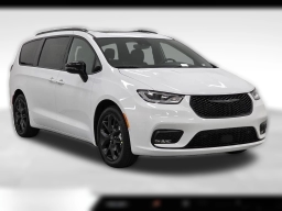 Chrysler Pacifica Limited FWD 2026