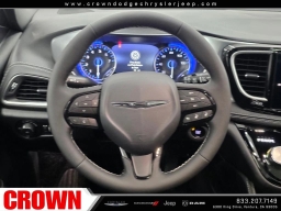 Chrysler Pacifica Limited FWD 2026