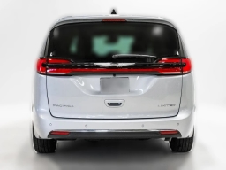 Chrysler Pacifica Limited FWD 2026