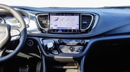 Chrysler Pacifica Limited FWD 2026