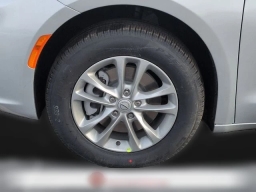 Chrysler Pacifica Select AWD 2026