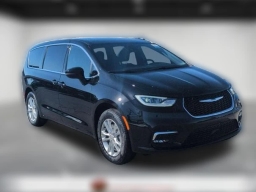 Chrysler Pacifica Select AWD 2026