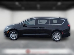 Chrysler Pacifica Select AWD 2026