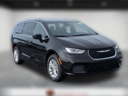 Chrysler Pacifica Select AWD 2026