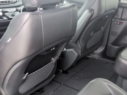 Chrysler Pacifica Select AWD 2026