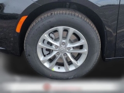 Chrysler Pacifica Select AWD 2026