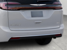 Chrysler Pacifica Select AWD 2026