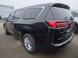 Chrysler Pacifica Select AWD 2026