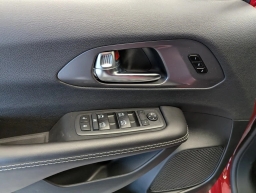 Chrysler Pacifica Select AWD 2026