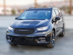 Chrysler Pacifica Select AWD 2026