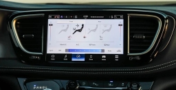 Chrysler Pacifica Select AWD 2026