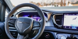 Chrysler Pacifica Select AWD 2026