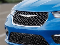 Chrysler Pacifica Select AWD 2026