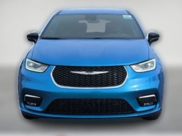 Chrysler Pacifica Select AWD 2026