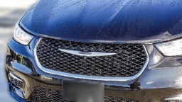 Chrysler Pacifica Select AWD 2026