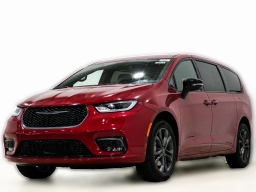 Chrysler Pacifica Select AWD 2026