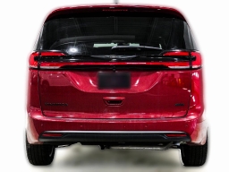 Chrysler Pacifica Select AWD 2026