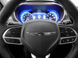 Chrysler Pacifica Select AWD 2026