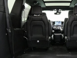 Chrysler Pacifica Select AWD 2026