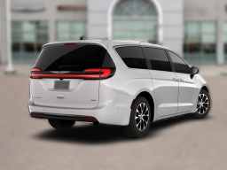 Chrysler Pacifica Select AWD 2026