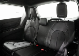 Chrysler Pacifica Select AWD 2026