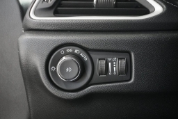 Chrysler Pacifica Select AWD 2026